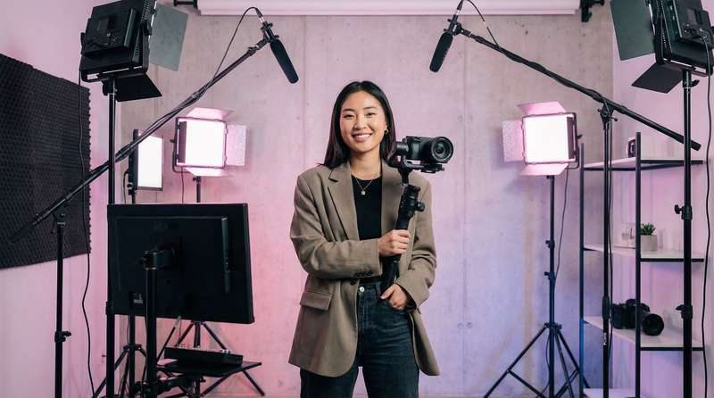 蘑菇视频专业影视制作